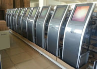 17 kiosque symbolique de nombre de système de file d'attente de distributeur de billet de pouce QMS avec l'imprimante thermique